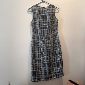 Black and White Business Casual Women’s dress size 4
